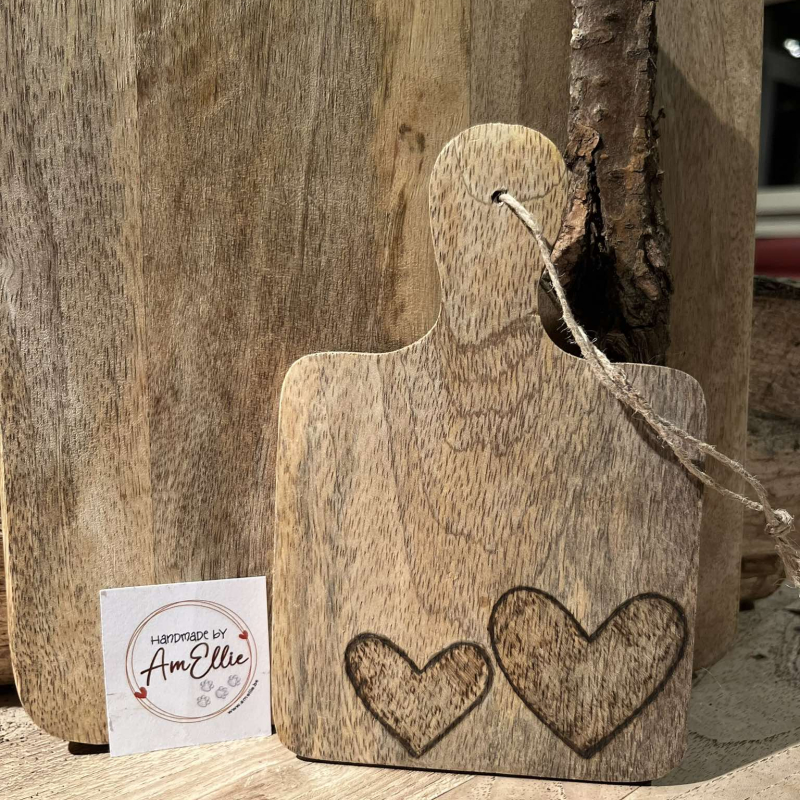 Handgedecoreerd serveerplankje uit mangohout