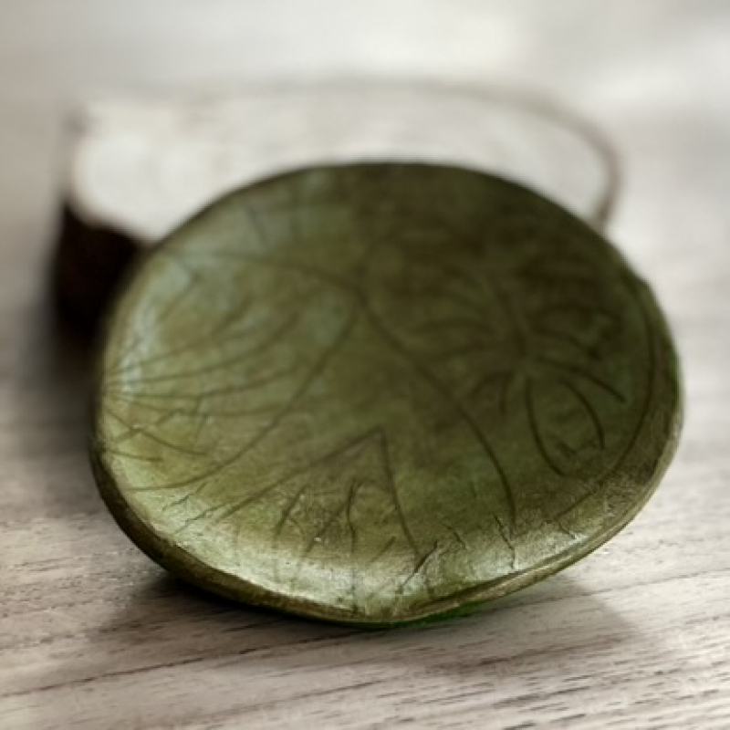 Schaaltje in klei, handgeverfd