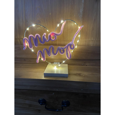gepersonaliseerde geschenkje, naam in punnikdraad, hart met verlichting