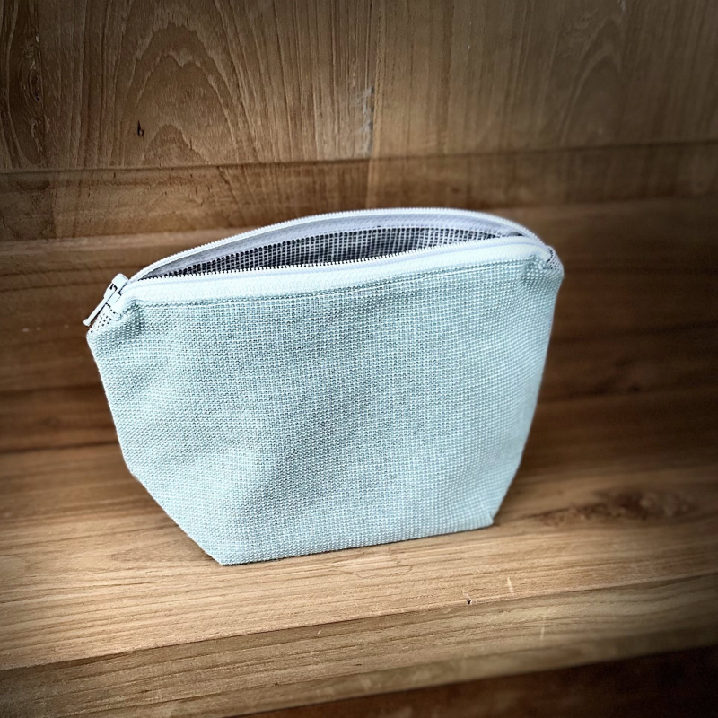 toilettasje/make-uptasje volledig gevoerd