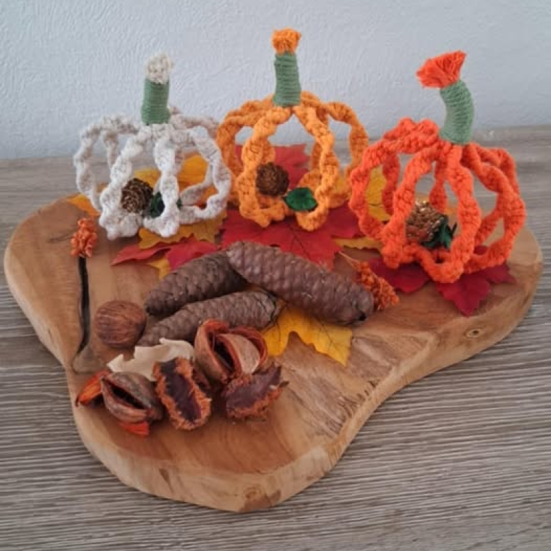 pompoen macramé handgemaakt