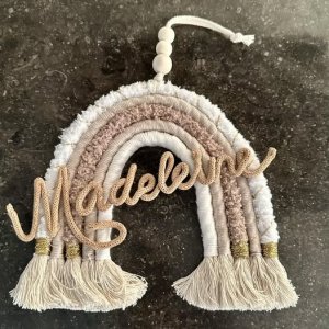 Geboorteboog … kleuren volgens wens. Naam kan in lettertype geboortekaartje.