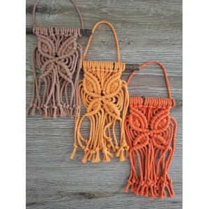 Macramé muurdecoratie vlindertjes